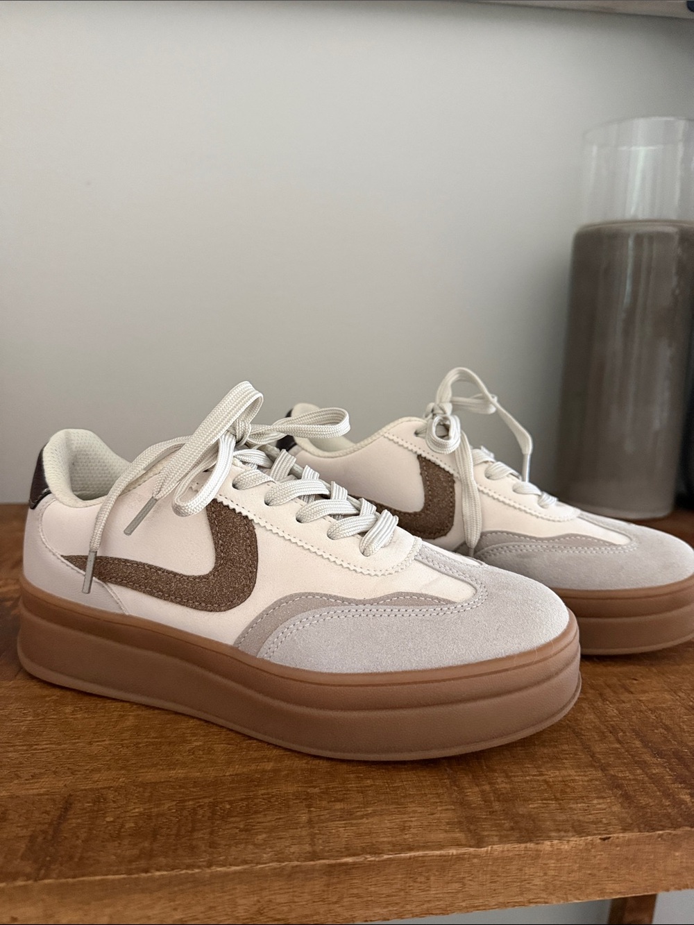 Platform Lace-Up Sneakers in Cream and Brown